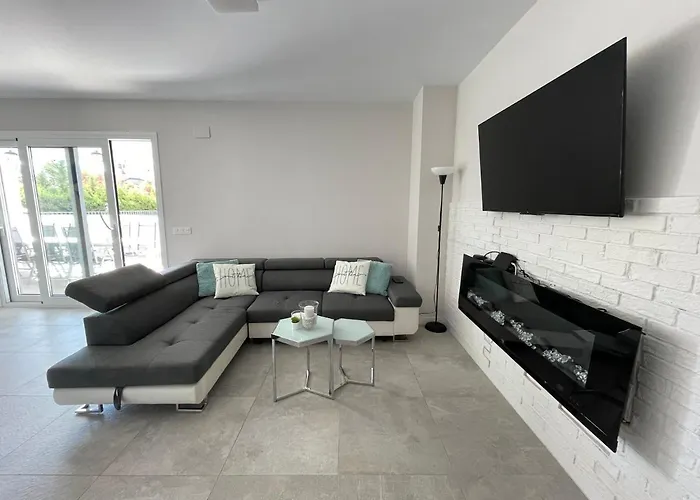 Marbella Centre With Terrace And Pool