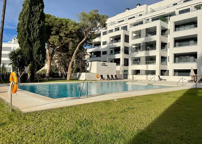 Marbella Centre With Terrace And Pool
